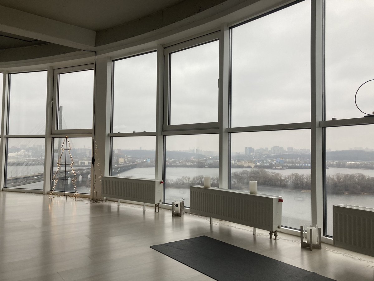 knataly_'s tweet photo. Yoga-relax🧘‍♀️ https://t.co/cQSBFEUd5E