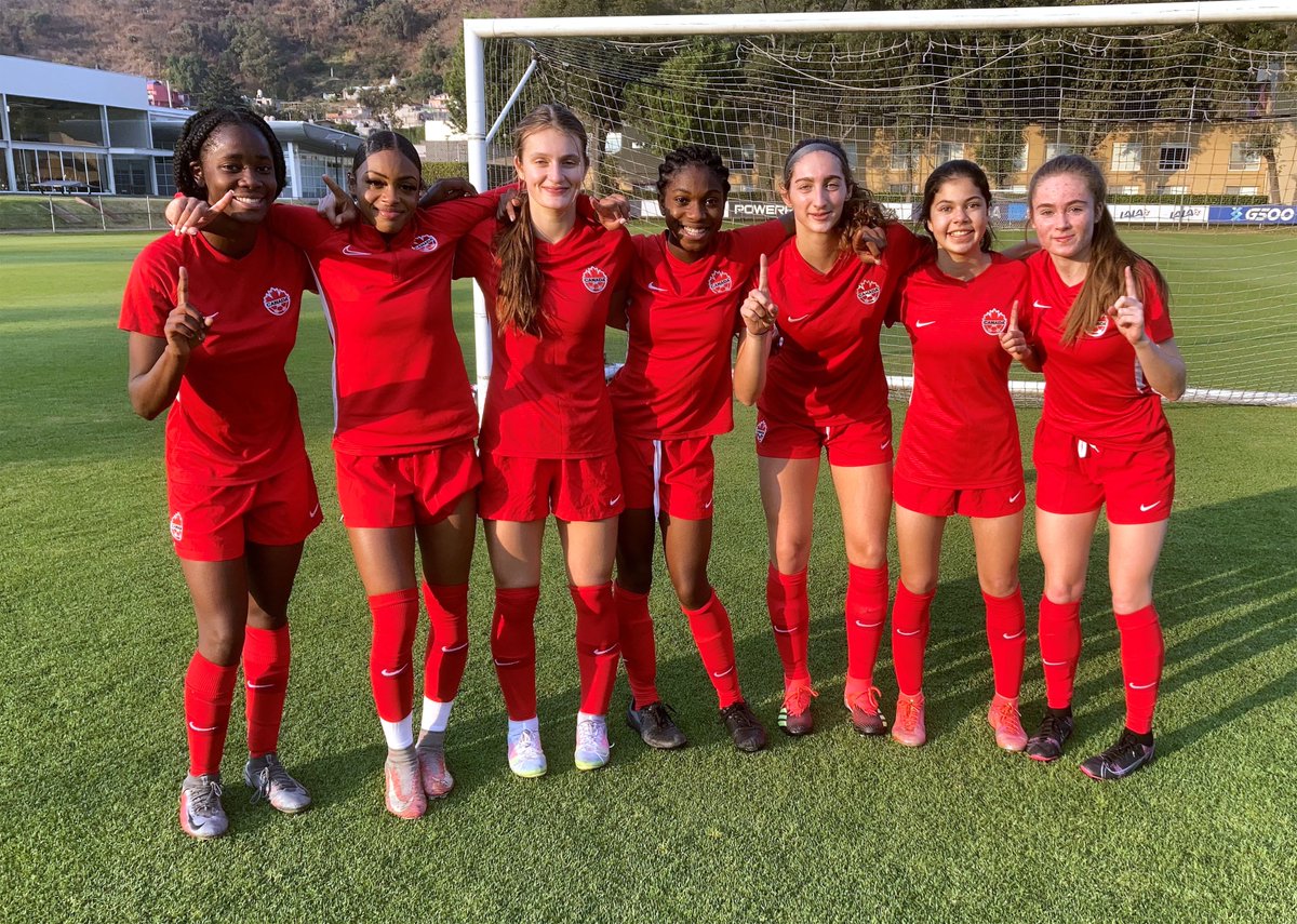 CANWNT's tweet photo. Canada #canw17 🍁camp opens in Mexico ahead of a pair of international friendly matches 🇲🇽 this week https://t.co/ymW2TAw5wP