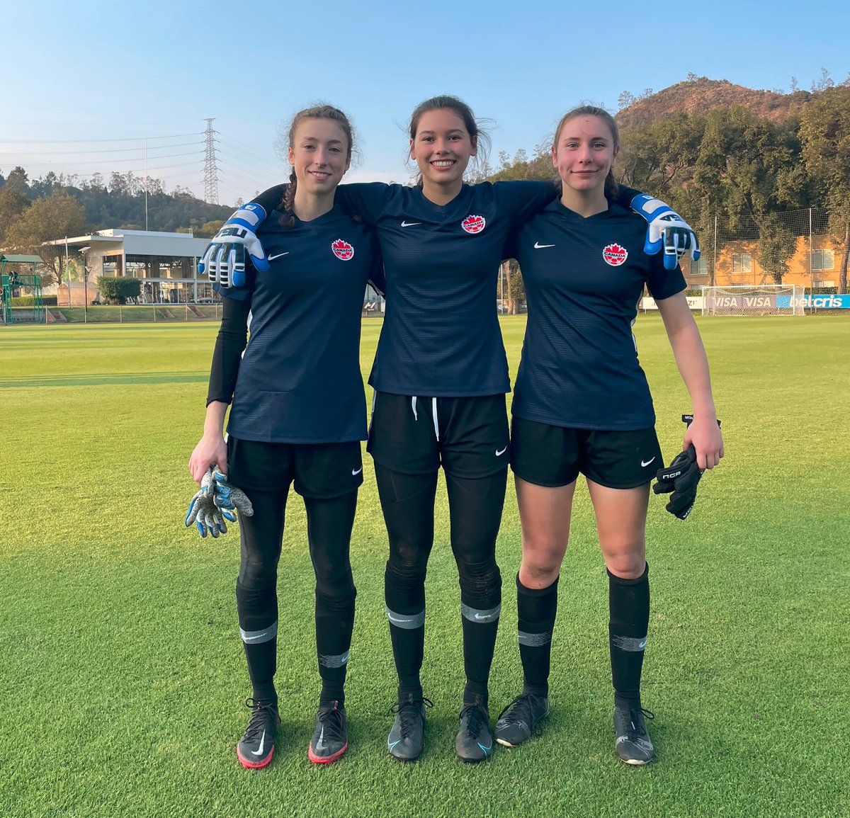 CANWNT's tweet photo. Canada #canw17 🍁camp opens in Mexico ahead of a pair of international friendly matches 🇲🇽 this week https://t.co/ymW2TAw5wP