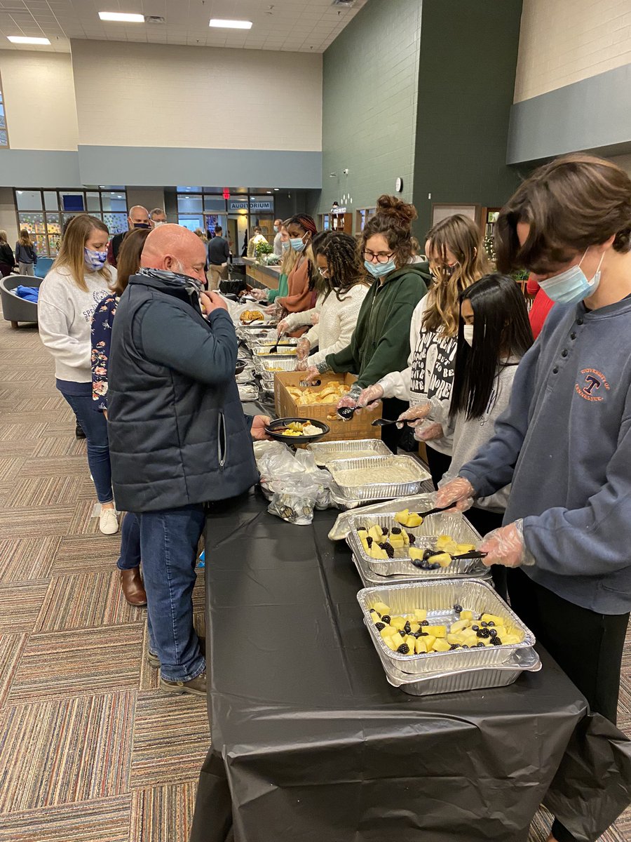 HVA Student Council tweet media