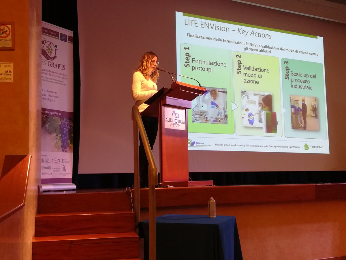GrapesLife's tweet photo. Convegno Finale  
"Progetto LIFE GREEN GRAPES: Nuovi approcci per la difesa in una viticoltura moderna e sostenibile: dal vivaio alla raccolta"

NETWORKING TIME 
Valentina Ciccolini @FertiGlobal presenta il progetto LIFE ENVision

@LIFEprogramme
@LIFEprogrammeIT 
@CREA_Ricerca https://t.co/KTEAtrMwjU