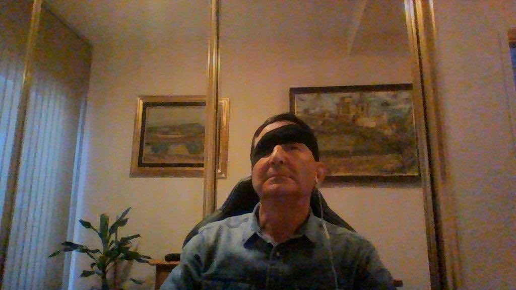 Aastarloa's tweet photo. Muestra solidaridad con las personas de Isfahán que han sufrido heridas en los ojos. Pide a las autoridades iraníes #Khamenei_fa dejen de castigar a las personas que ejercen su derecho a protestar #AmnestyIrán https://t.co/Y5iCm6GNSC