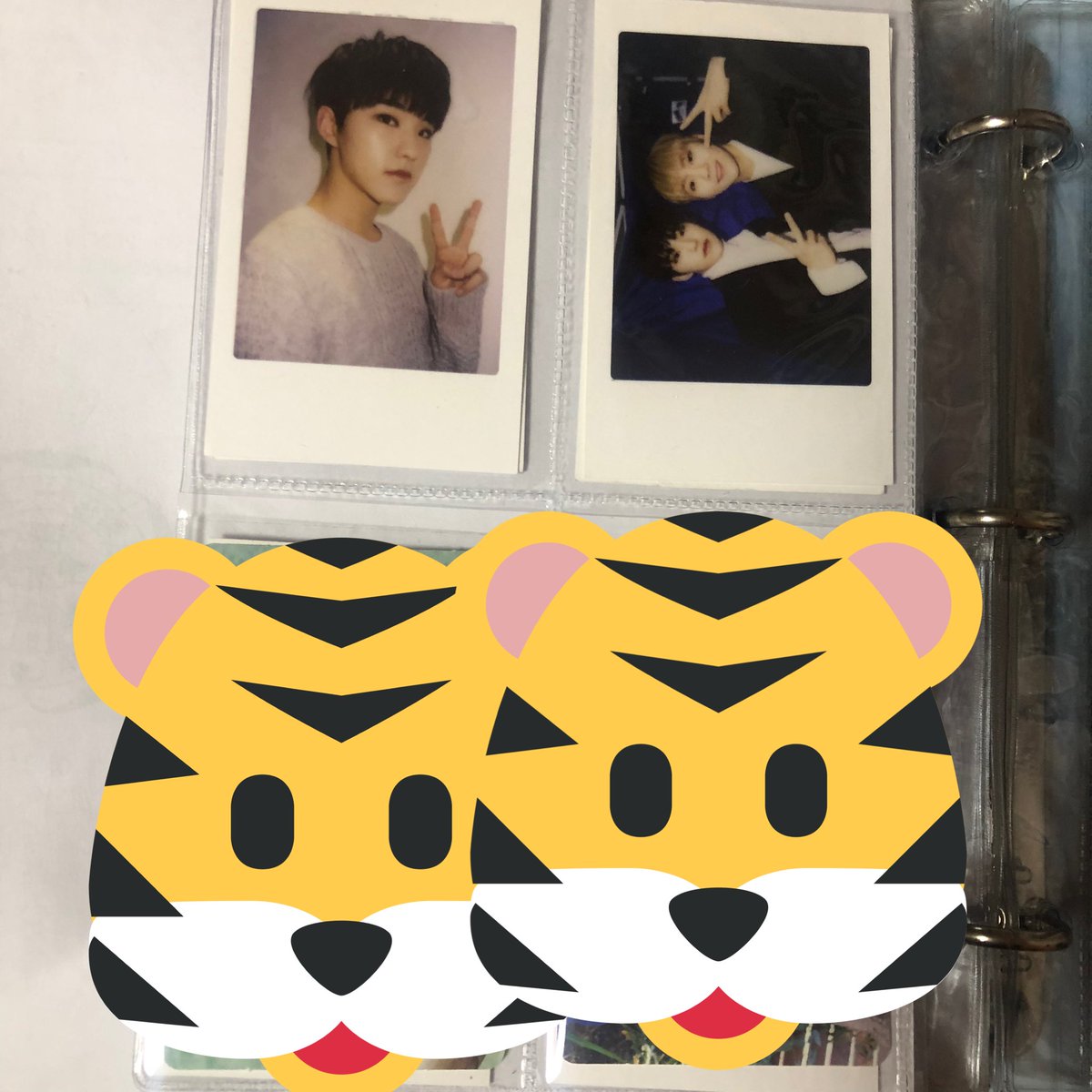 itsyou1120's tweet photo. 세븐틴 호시 공식 포토카드 판매합니다 디엠주세요 #세븐틴 #seventeen #호시 #권순영 #승관 #부승관 #빨치와 #우치와 #세븐틴굿즈 #세븐틴공식굿즈 #세븐틴승관 #세븐틴호시 #호시포카 #박수호시 #울고싶지않아 #고맙다 #아낀다 #만세 #어쩌나 https://t.co/IkUEMZUuEk
