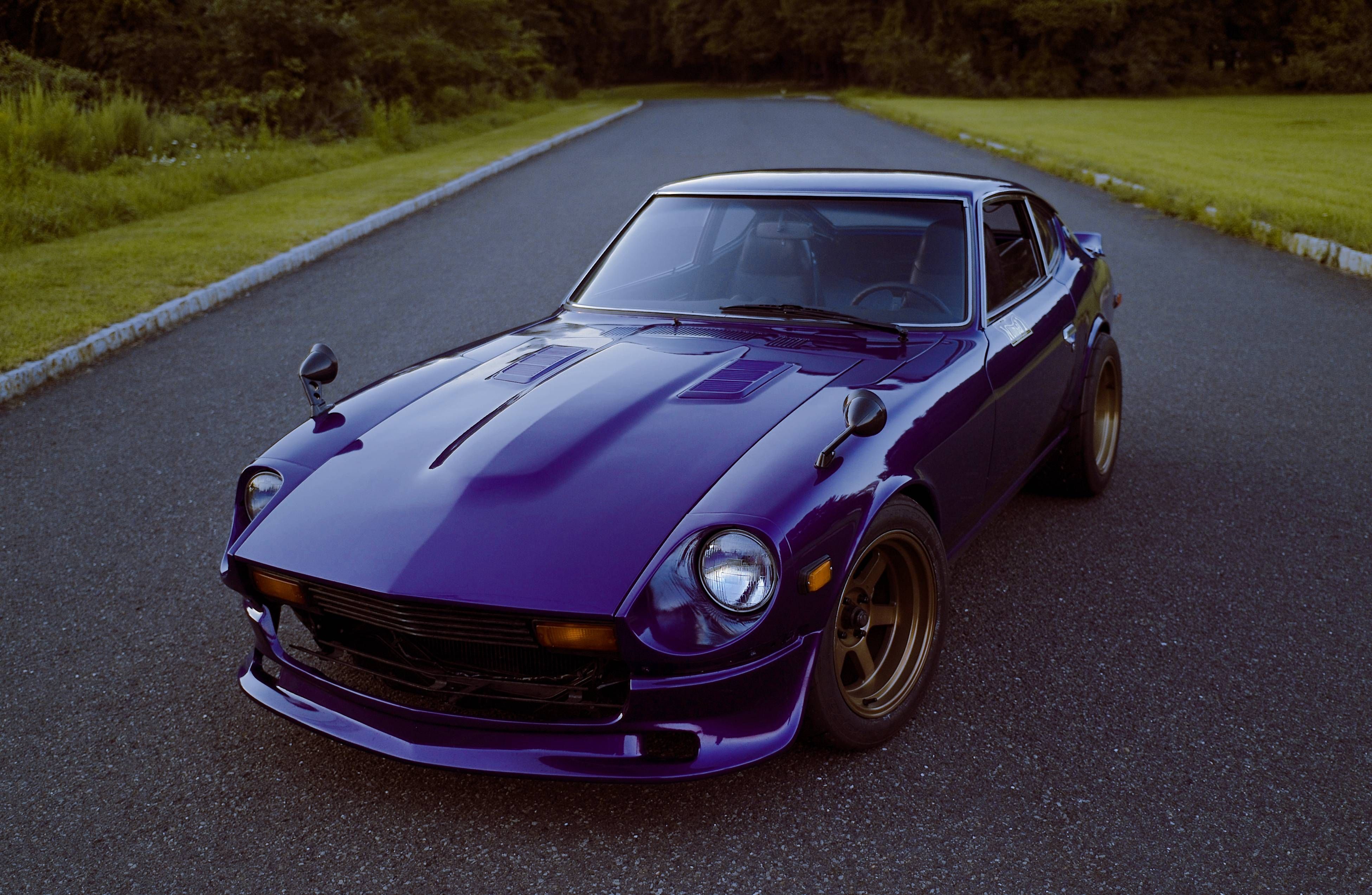 28. 280z. 