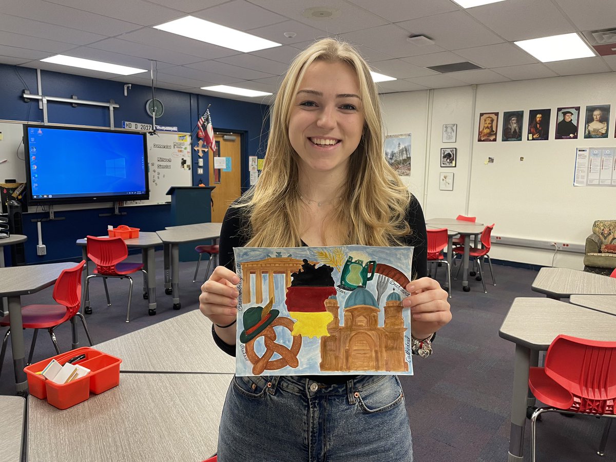 frauoviatt's tweet photo. It might be my favorite week of the year. My classroom smells like homemade gingerbread and student-designed work adorns every corner. Happy Winterfest! Here are just two examples of the amazing work that kids have created this year #GermanRocks #LoveMyJob #ghsunity https://t.co/y24q1DxU9J