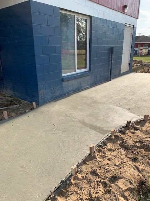 MarionParksRec's tweet photo. Our first concrete pour for the ADA accessible sidewalks at along the Babe Ruth fields at Ocala Rotary Sportsplex went down last Friday. Our contractor's team is doing an incredible job getting this project completed on time. #mcparksandrec #baberuthbaseball #itstartsinparks https://t.co/KfU3XNRkRL