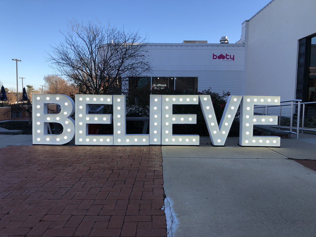 itsLIT RI tweet media