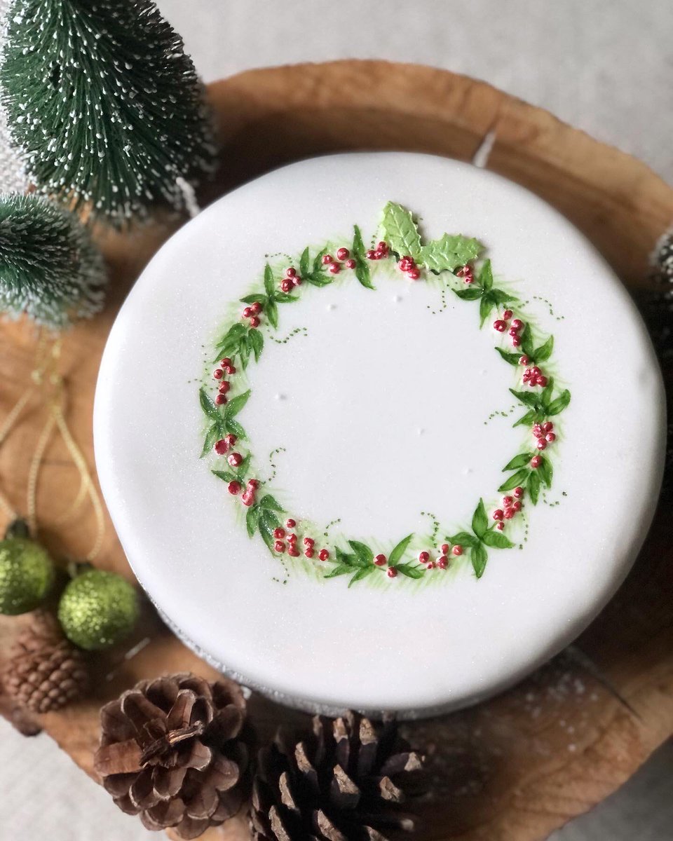 Last orders please. Website has just been updated with the last Christmas stock. 2nd class postage will be upgraded to 1st. Be quick - there really isn’t much left! #handmade #christmascake