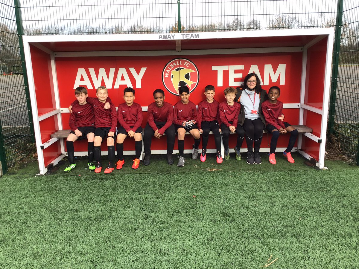 MissCReception's tweet photo. An amazing afternoon of football… well done Fibbersley, 2nd overall out of 6 teams, 4 wins and 1 loss. Lots of goals, great passing and a brilliant sense of teamwork! #Fides https://t.co/fYGvN3IoPx