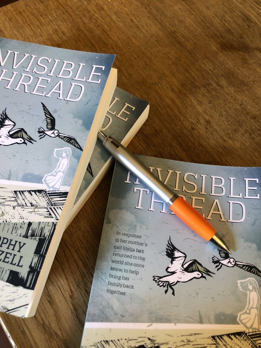 Maddsophy's tweet image. Christmas shopping? Go on! I’ll sign it for you and everything 🤣
#invisiblethread #Christmas2021 #WritingCommunity 

sophylayzell.com/shop-1