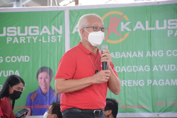 batspiocapitol's tweet photo. TINGNAN: Pinangunahan ng Provincial Public Order and Safety Department (PPOSD) ang isinagawang general assembly at distribution ng honorarium para sa mga Chief of Tanod ng Lalawigan ng Batangas ngayong araw, December 13, 2021.
#BatangasMagiting
#HelpInMotion
#HindiIkawMaiiwan https://t.co/GyZv9pPba9