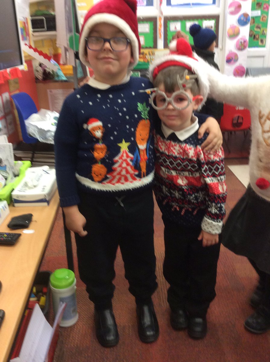MissChander's tweet photo. Flash back to the last two Friday’s where 1C got a little bit festive🎄🌟❄️ some lovely Christmas jumpers everyone! @UplandsManor https://t.co/els38MGmwH