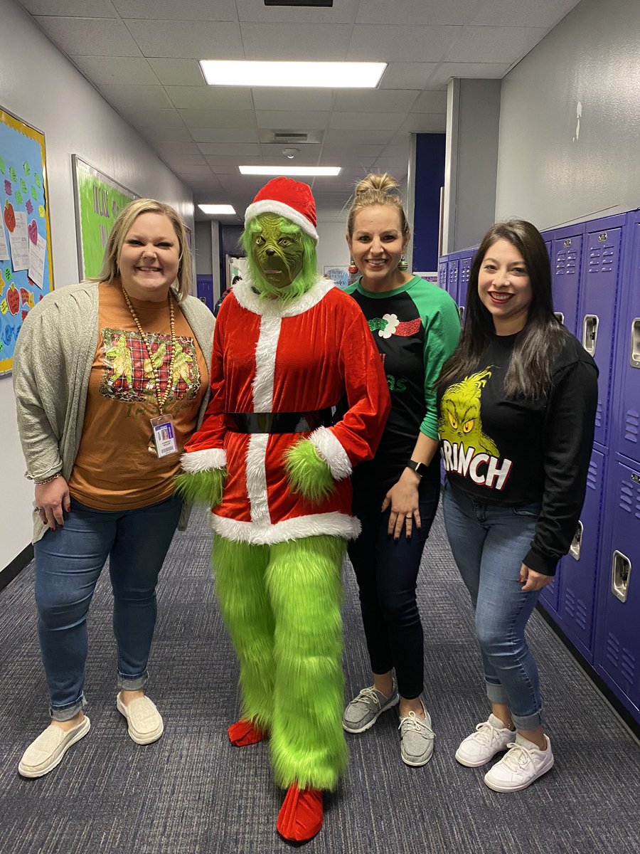 You’re a mean one, Mr. Grinch☃️🎄
#10daysofchristmas @MDJH_Panthers @kawilson2590 @MsZamarripaMath