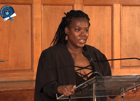 UCT_news's tweet photo. #UCTGrad2021 The University Statement of Dedication is now being read by UCT student, Ms Lindiwe Secha https://t.co/oVh35Mm1Qp
