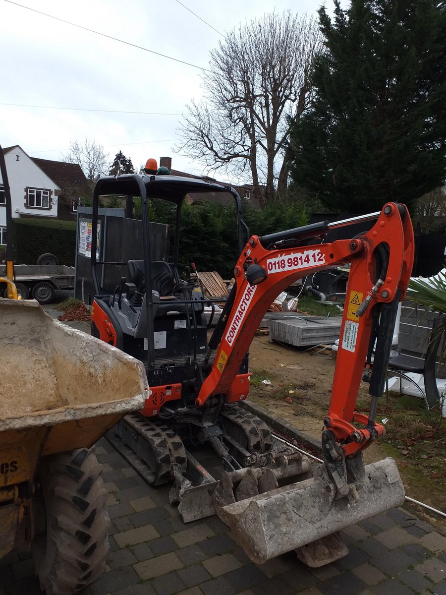 We are still keeping busy in the run up to Xmas 🎅🎄

T:01189 814 123
contractorshire.co.uk
E: hiredesk@contractorshire.co.uk
#ReadingFC #Berkshire #Reading #Business #Partnership #footballclub #planthire #tadley