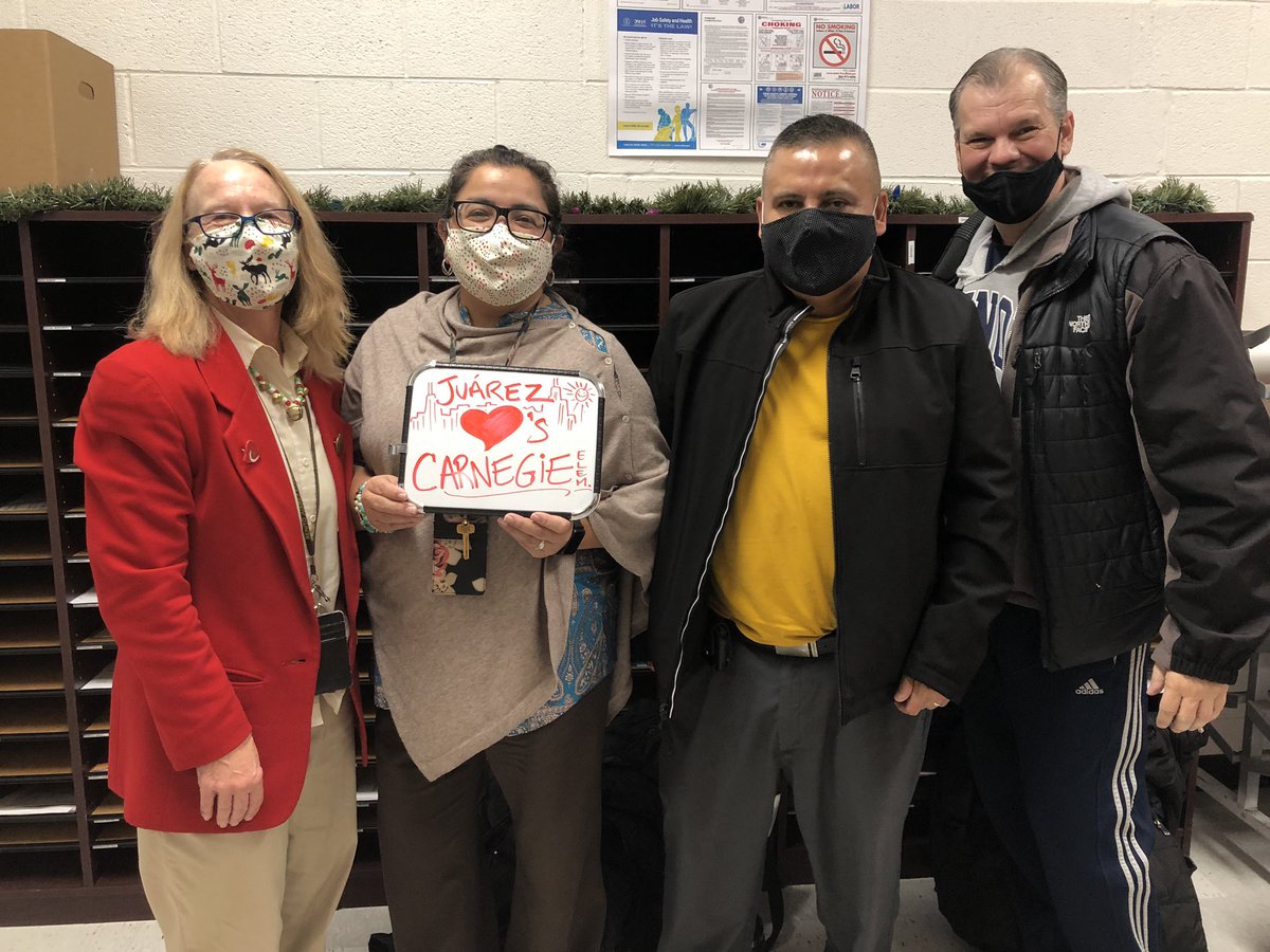 CTULocal1's tweet photo. Carnegie Elementary teachers and staff are starting the week off safely thanks to overwhelming support from their CTU family across the city, like these lovelies at Juarez High School! #NotOnTheSidelines https://t.co/a3p9daOHVM