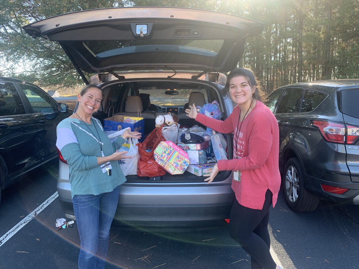 Mrs. Schechter tweet media