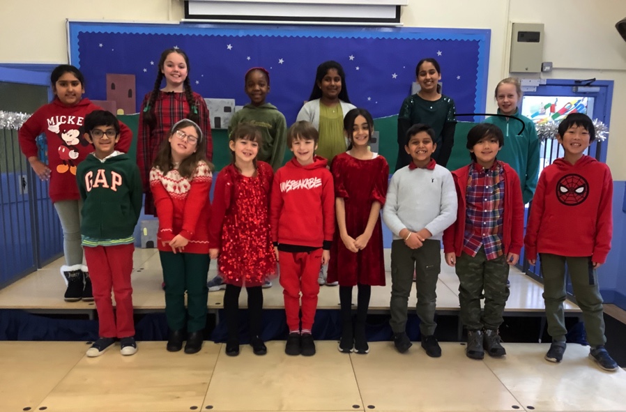 MrsHodgetts's tweet photo. Very proud of the Shrubbery Christmas choir, who did their first 'gig' today, by singing the first verse of 'Once in Royal David's City' in assembly.  Thank you to everyone who has been coming each week to learn our Christmas songs. https://t.co/C5t8COMIpT