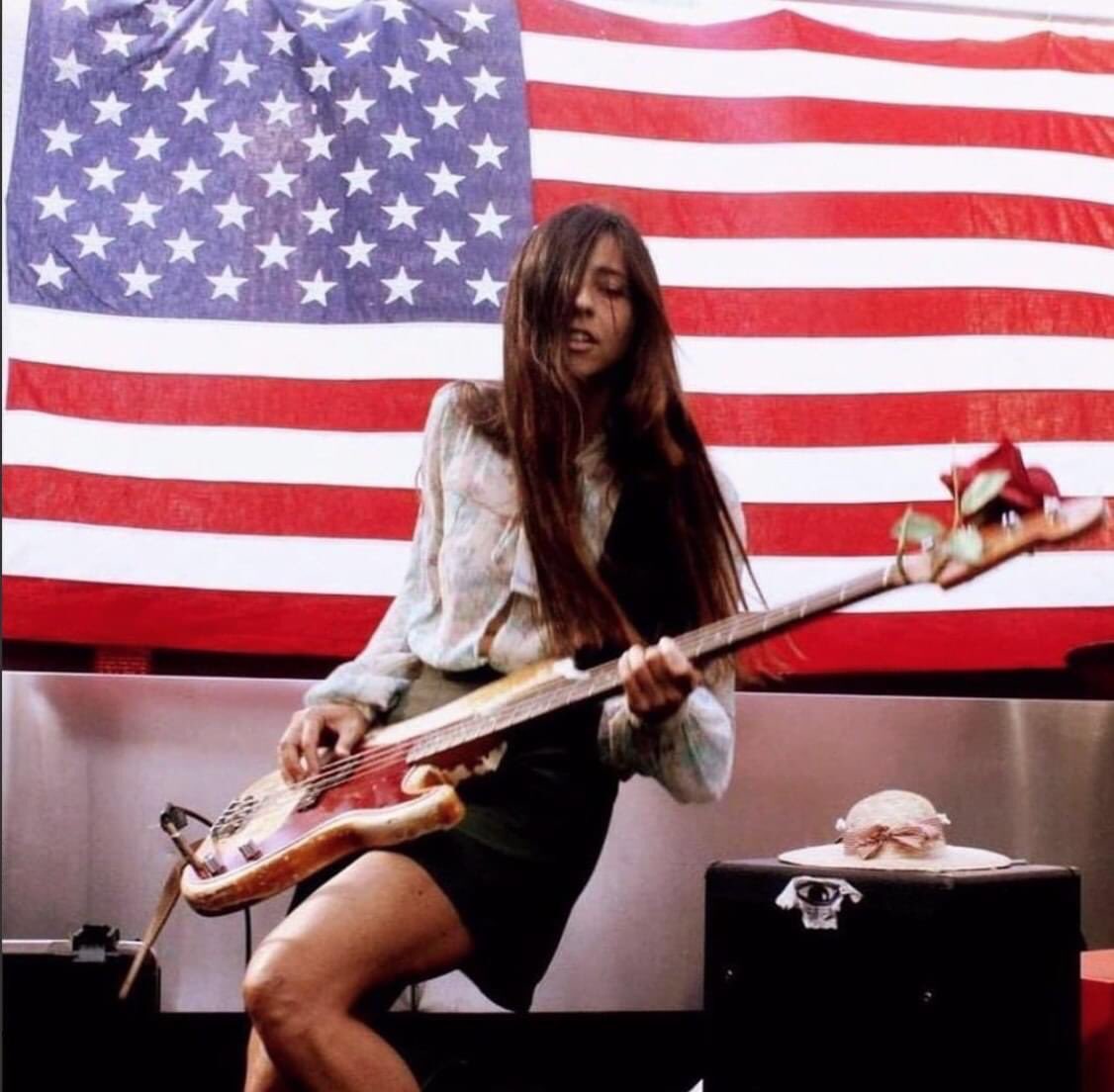 Burv ga Happy Birthday to Paz Lenchantin (Pixies, A Perfect Circle, Zwan, The Entrance Band)! 