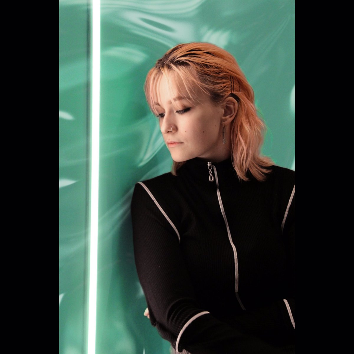 40k4cdt's tweet photo. 💢SF9 — Trauma [IN PUBLIC]💢
.
.
.
Dawon – @tngsnlmn  
.
.
.
photo by @lnkmshn 
.
.
.
@SF9official 
@sf9_official_jp
___________
#Trauma #Youngbin #Inseong #Dawon #Jaeyoon #ZuHo #Rowoon #Taeyang #Hwiyoung #Chani  #kpop  #fantasy #에스에프나인 #korean #osolemio #40k4 #트라우마 https://t.co/mMZTVldu7U