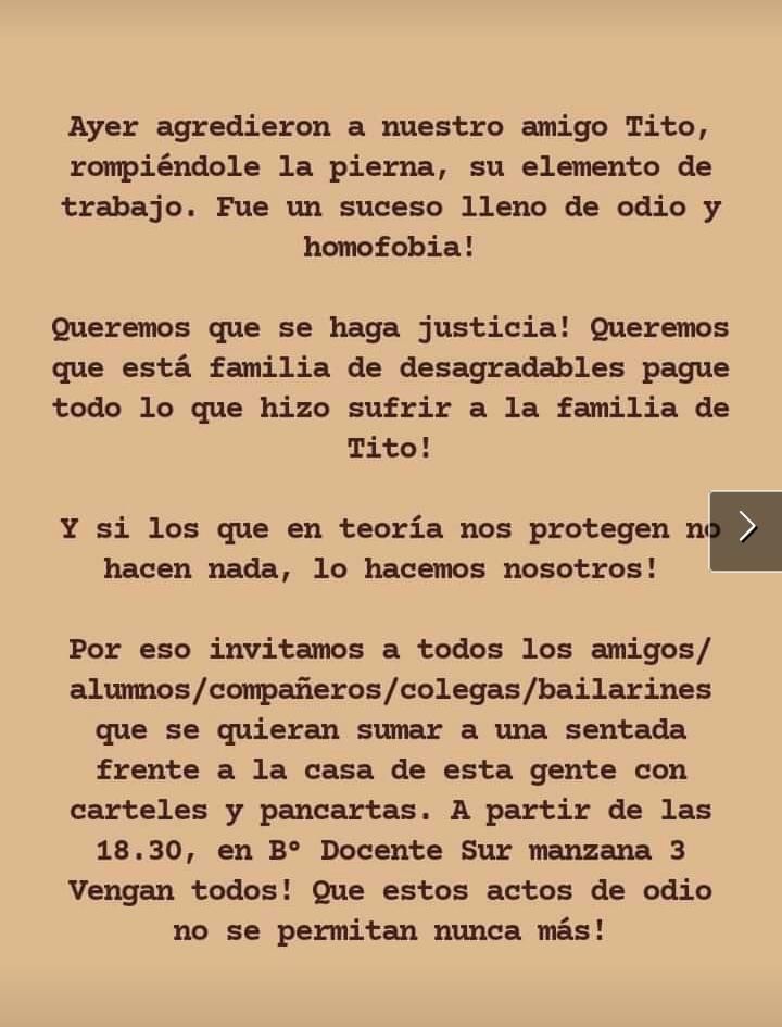 PresentesLatam's tweet photo. 🇦🇷“Pensé q me iba a matar, xq una vez q me quiebra, me ve en el piso y me sigue golpeando”, explicó Tito Costilla. 
💥Fue atacado por una familia vecina mientras lo insultaban por su orientación sexual.  
📢Tito es bailarín y le quebraron una pierna.
https://t.co/gmkesp7yQs https://t.co/I3UuZbTa9I
