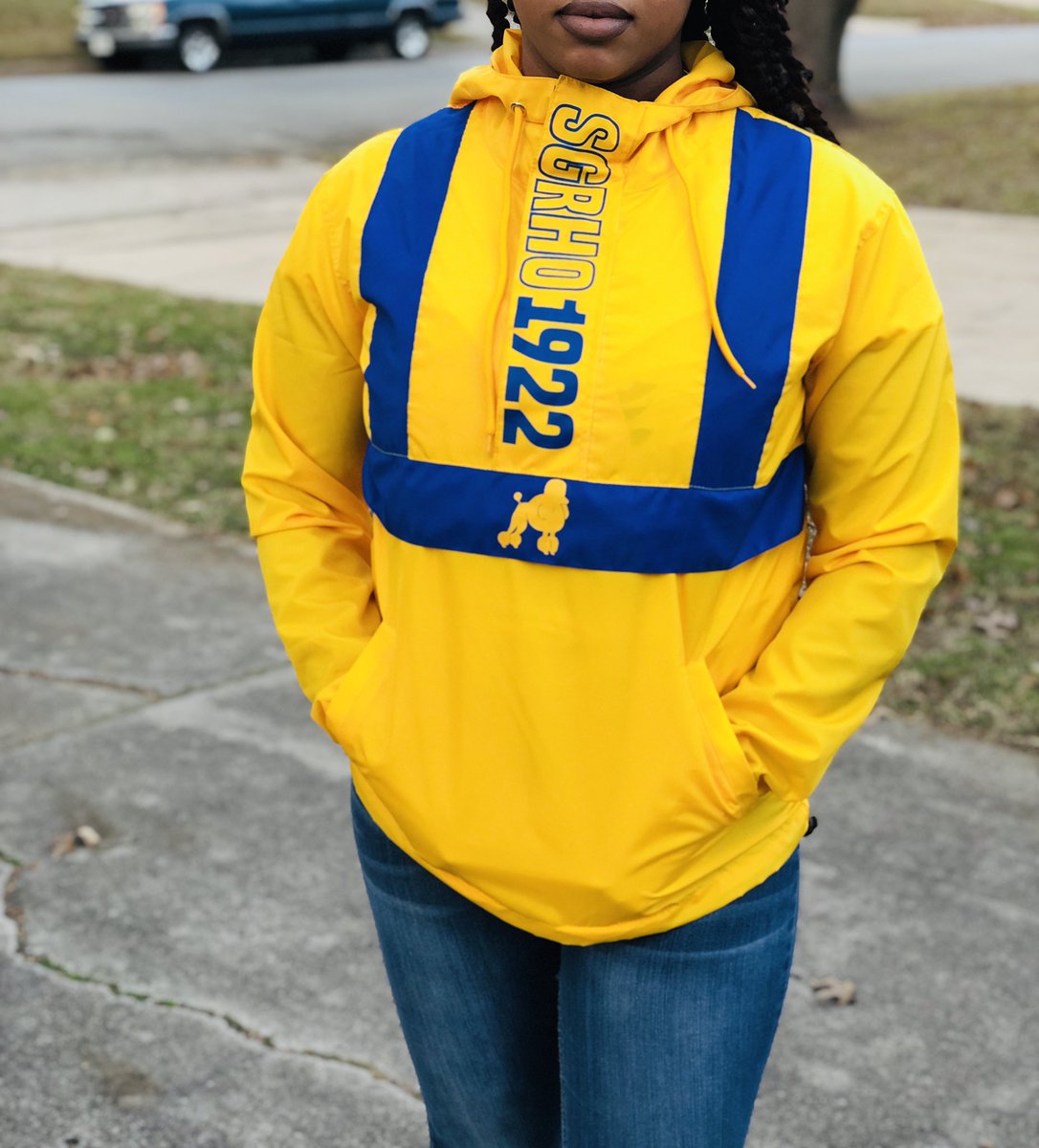 PoodlePari's tweet photo. Day 6 out of 12 days of Christmas! 

All zip up jackets 75% off! 

Use Code: 12DEC
#POODLEPARI

https://t.co/1l9UekwPMy https://t.co/iSMJCFE1ix
