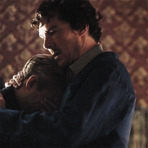ninewood's tweet photo. @CumberbatchSpam #HugBatch13 https://t.co/pODrAgGcMy