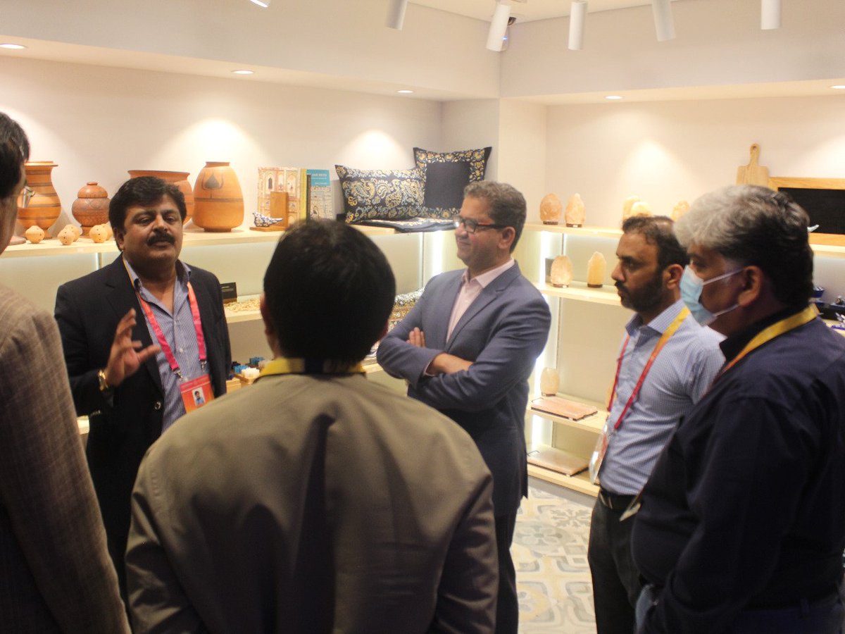 Ministerculture's tweet photo. Provincial Minister for Culture and Education @sardarshah1 visited Pakistan pavilion at #Expo2020Dubai that is also contributed by #SindhGovt under its #Culture and @INVESTMENT_DEP Department. 
@BBhuttoZardari @MuradAliShahPPP https://t.co/ala7XLb3Rz
