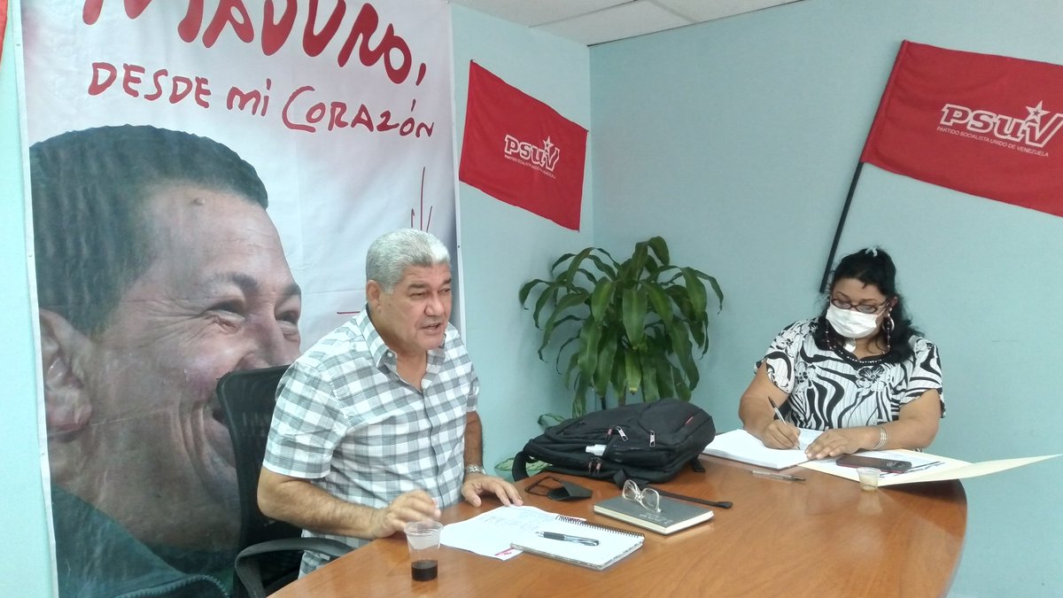 #PSUVApure:
.
Gobernador y jefe política Eduardo Piñate desarrolla balance con los integrantes del Equipo Político Estadal.
.
👉Análisis de resultados Electoral.
. 
👉Revisión y rectificación de las estructuras del PSUV.
. 
👉Gestión del Gobierno Regional. 
. 
#PSUVEnMovimiento