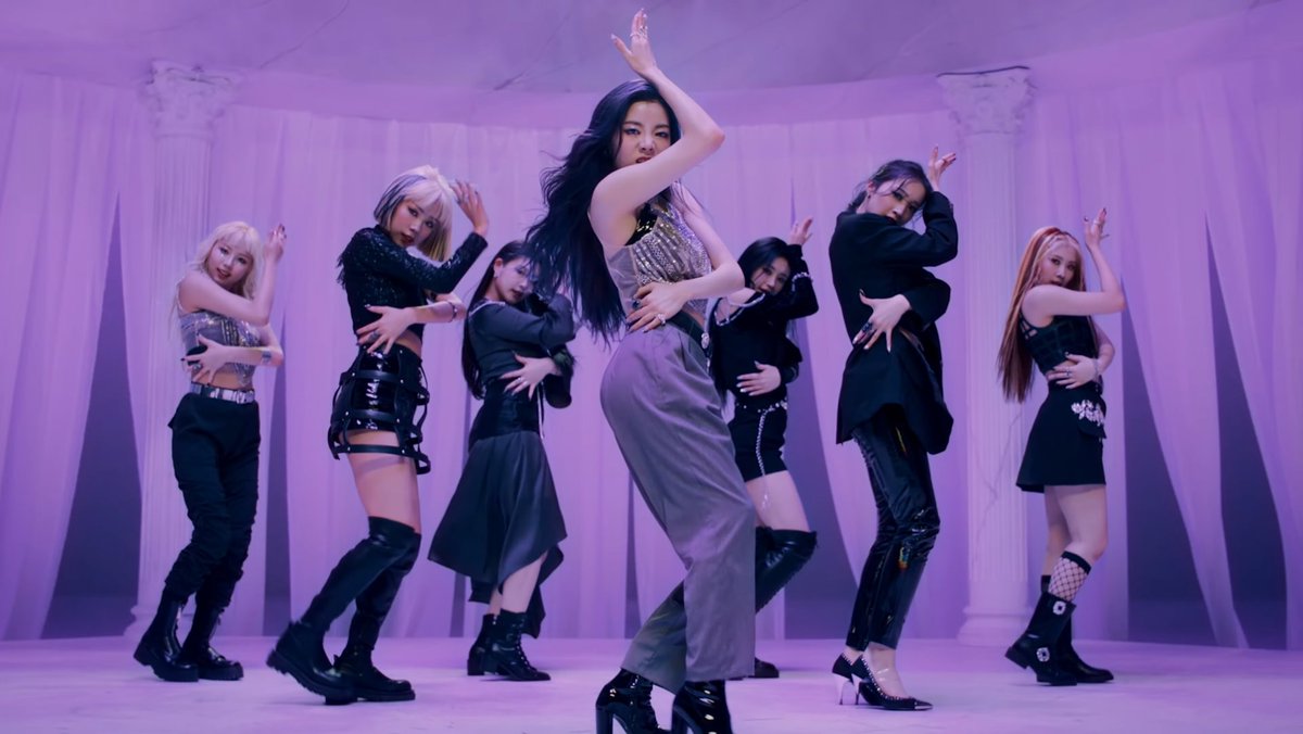 ponzona; purple kiss