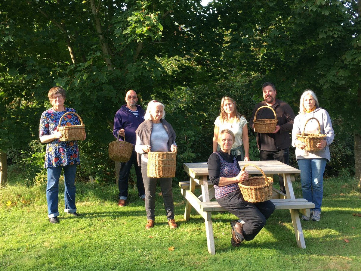Bodfari2017's tweet photo. Our 2022 course programme is now live on our website and we look forward to welcoming you to one (or more!) of our 90 craft courses @Bodfari2017 https://t.co/ERAbocGhoK