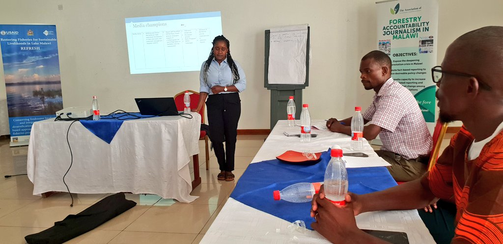 aej_malawi's tweet photo. We are supporting a journalists training on fisheries organised by #REFRESH. About 20 journalists working in the lake shore districts of Likoma, Karonga, Nkhatabay & Nkhotakota are in attendance.#Fishmatters
@USAIDMalawi @chamkoka @nancygtembo @pleistocenefilm @_AfricanUnion https://t.co/scI1AnW1nK