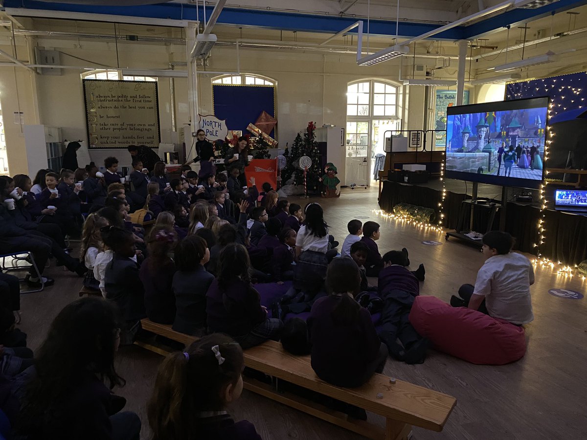 HPA_Philip_Lane's tweet image. Film night at #HPAPL - so excited to be watching Frozen 🥶☃️ tonight. Who’s wants to come tomorrow?!