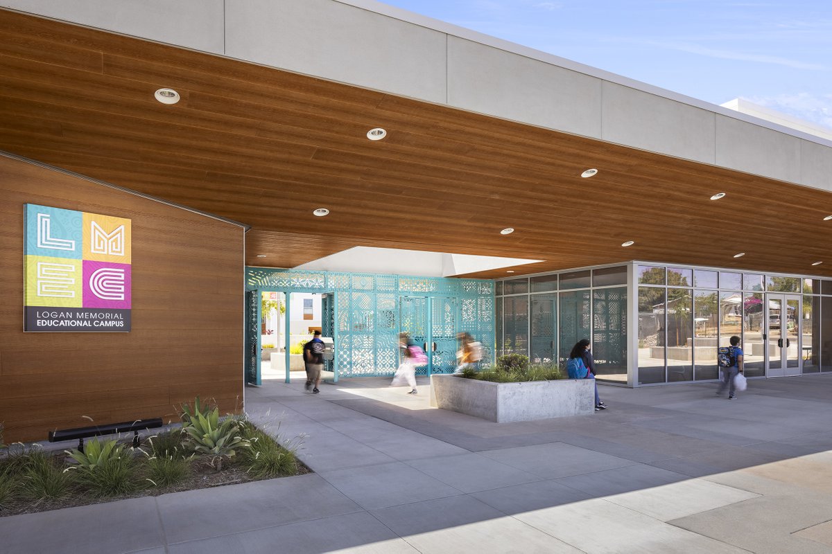 DLRGroup's tweet photo. #MotivationMonday –  Our #design for the Logan Memorial Educational Campus was driven by the surrounding #community, their sense of pride, and the desire to preserve their rich #culture within this space. Take a look at the results ⬇️ https://t.co/BBi8UGvo0Y

#K12 #education https://t.co/339mNI4S1m