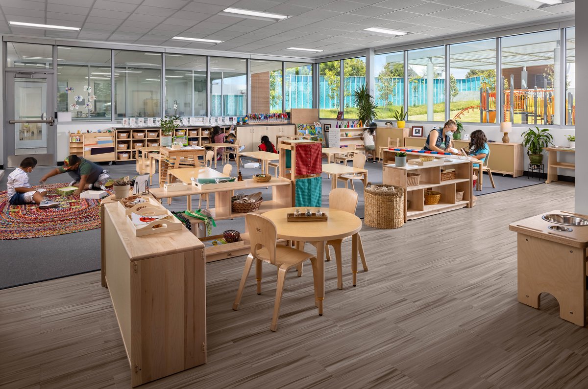 DLRGroup's tweet photo. #MotivationMonday –  Our #design for the Logan Memorial Educational Campus was driven by the surrounding #community, their sense of pride, and the desire to preserve their rich #culture within this space. Take a look at the results ⬇️ https://t.co/BBi8UGvo0Y

#K12 #education https://t.co/339mNI4S1m