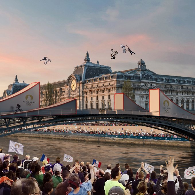 Photo du projet de la cérémonie d'ouverture des Jeux Olympiques de Paris 2024. Les délégations navigueraient sur la Seine et le public serait sur les berges. Des animations sportives tel que du BMX seraient organisés tout au long du parcours.