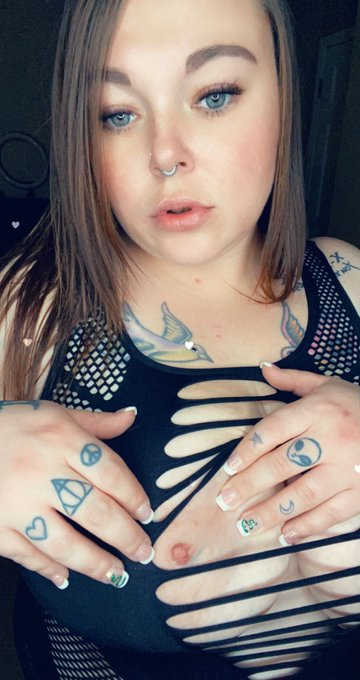 Check those links don&rsquo;t miss my 10 days of Christmas 🎄 #sex #porn #work #hot #hotwife #hotmom #milf #nudes<a href="/tag/work"class="tags"><span>#work</span></a><a href="/tag/sexy"class="tags"><span>#sexy</span></a><a href="/tag/hot"class="tags"><span>#hot</span></a><a href="/tag/sex"class="tags"><span>#sex</span></a><a href="/tag/porn"class="tags"><span>#porn</span></a><a href="/tag/feet"class="tags"><span>#feet</span></a><a href="/tag/fetish"class="tags"><span>#fetish</span></a><a href="/tag/naked"class="tags"><span>#naked</span></a>