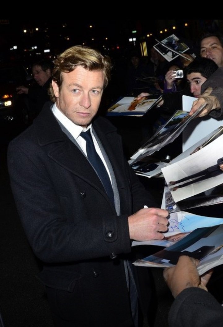 DelgadoBaker's tweet photo. Simon Baker in Late Show with David Letterman in New York City. January 16, 2012
#SimonBaker https://t.co/pPIFCAJSE6