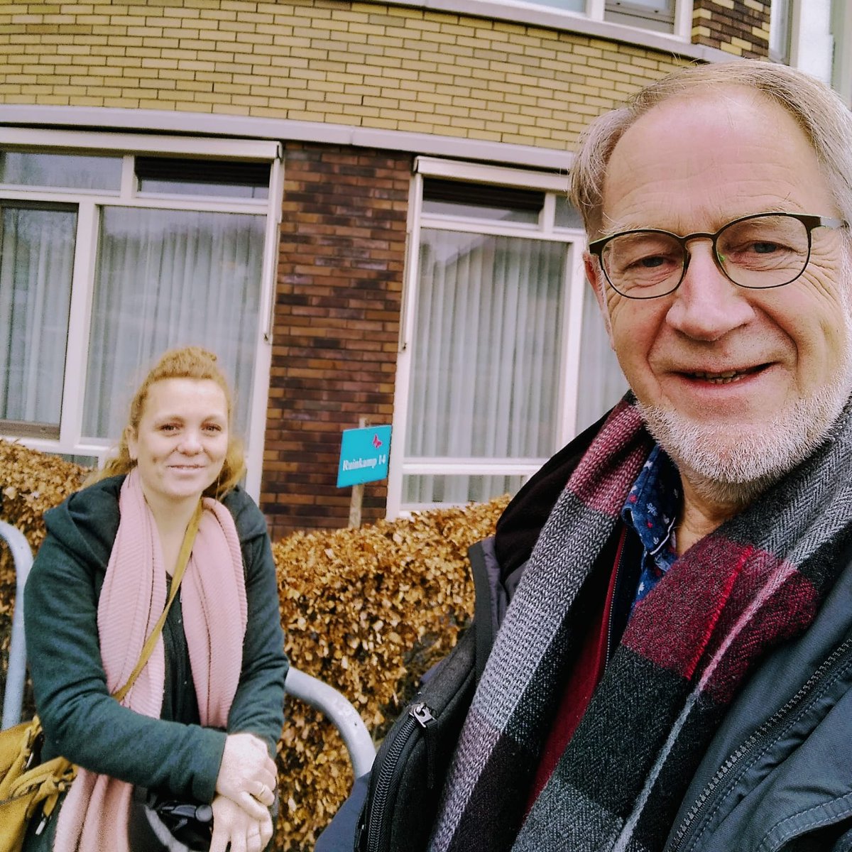 ChristenUnieVHL's tweet image. Vandaag waren Maaike van Leeuwen en Gert Schut te gast bij het @hospice_jn om te praten over hun toekomstplannen. Petje af voor de inzet de vrijwilligers van het hospice!