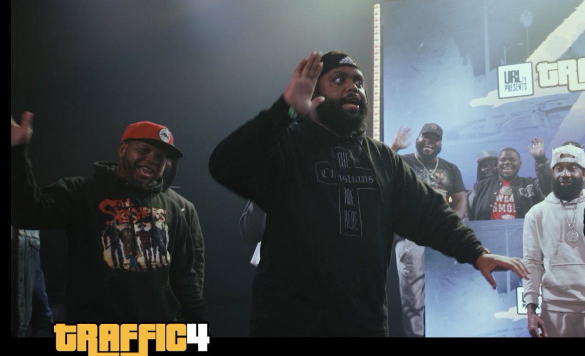 JoeMahgi's tweet photo. Battle rap postcards be like…
@Th3Saga @FoeTdev @metaphormessiah @TOPBIZZY 
#Traffic4 
Th3 Saga Vs @JakkBoyMaine out now!!! https://t.co/5HgowNYbcU
