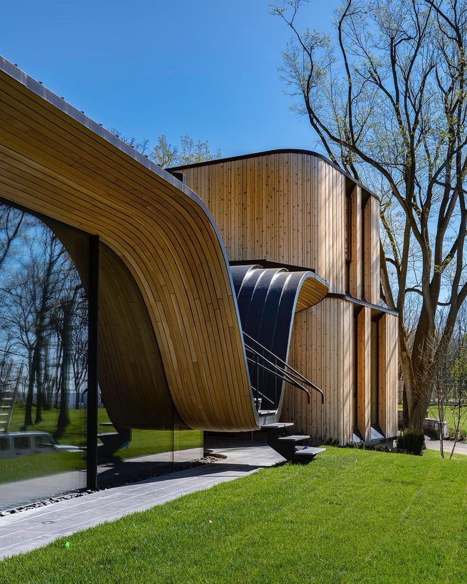 parametricarch's tweet photo. PARTISANS (@partisansarch) has designed the โFold Houseโ, a residential property that follows the contours of its hillside site in Hamilton, Ontario.
#house #fold #home #wood #curve #stair #housedesign #residential #residentialdesign #woodwork #steel #atructure #structure https://t.co/UMJ69oRe0y