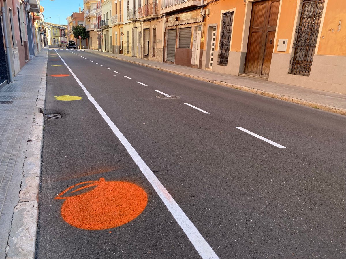 Estem contentes i contents de veure que l'<a href="/AjCarcaixent/">Aj. de Carcaixent</a> va poc a poc realitzant demandes que nosaltres defensem i que proposàrem fa uns mesos! La pacificació del trànsit és necessària per fer de la nostra ciutat un espai obert, social i participatiu!