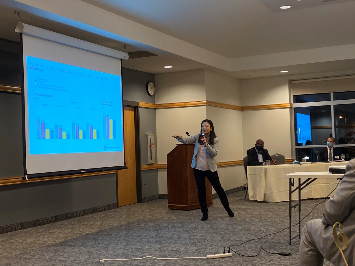 RCLLG's tweet photo. Thank you to everyone who joined us last Thursday at the #RCLLG annual meeting and program. We were honored to listen to Alene Tchourumoff and Justice Alan Page discuss the Page Amendment. Thank you for educating our members &amp; taking our questions! 👏 https://t.co/AVP0qeLfT5