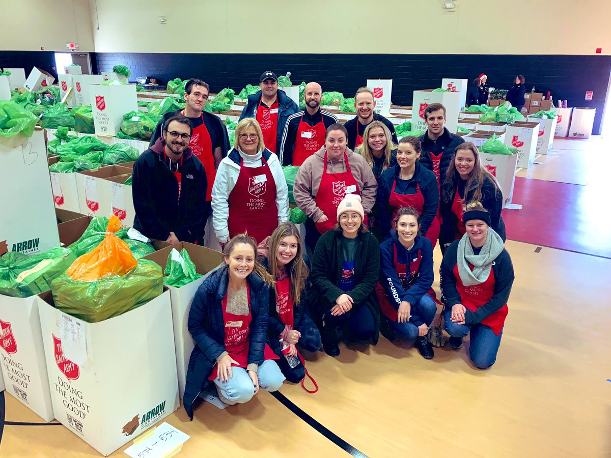 SAIndiana's tweet photo. Thank you to everyone from @FoundSM for your outstanding volunteering at #IndyAngelTree this morning! #doingthemostgood #hopemarcheson https://t.co/yoA29VZlXr