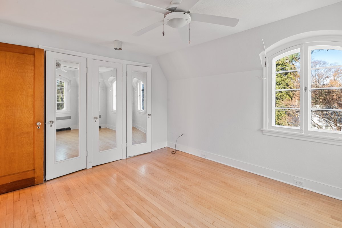 ReneScott13's tweet photo. #RVA #RVAREALESTATE 4707 King William Rd, Richmond VA 23225 https://t.co/VR2GUg1TLS https://t.co/abKZkPR94W