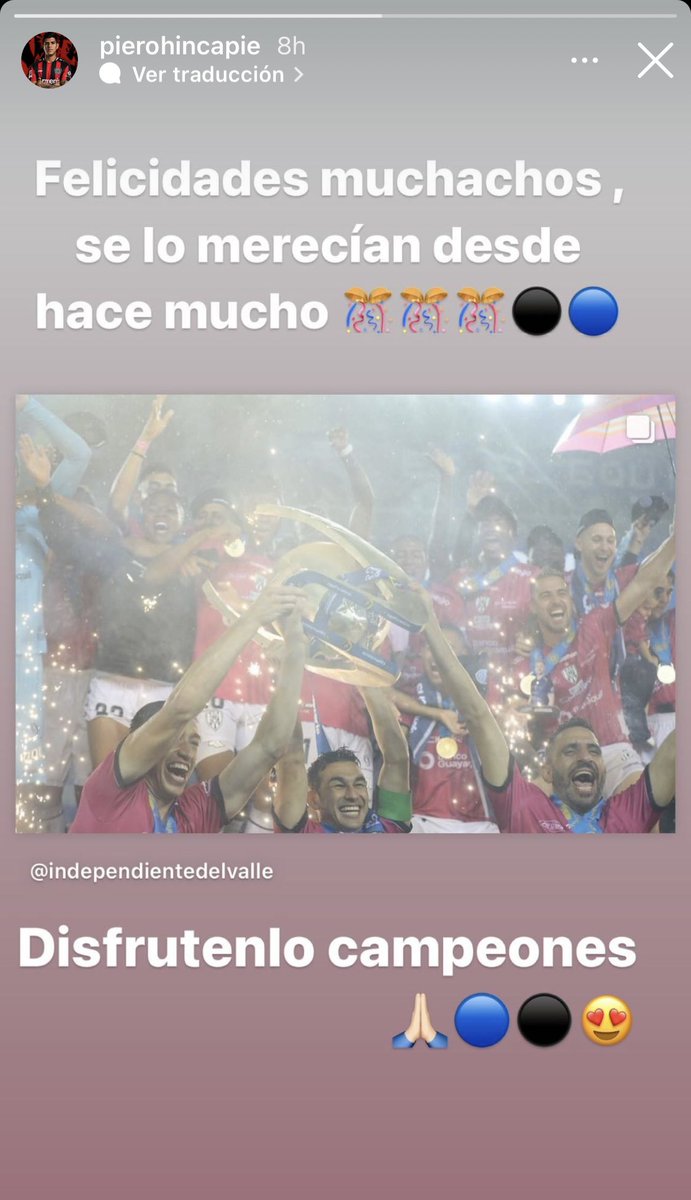 bayer04_es's tweet photo. De: #Bayer04 y @pierohincapie 
Para: @IDV_EC 

¡Muchas felicidades por su primer título, CAMPEONES! ⭐️ 

#SomosBayer04 🇩🇪🤝🇪🇨 https://t.co/NUviXSkGaO