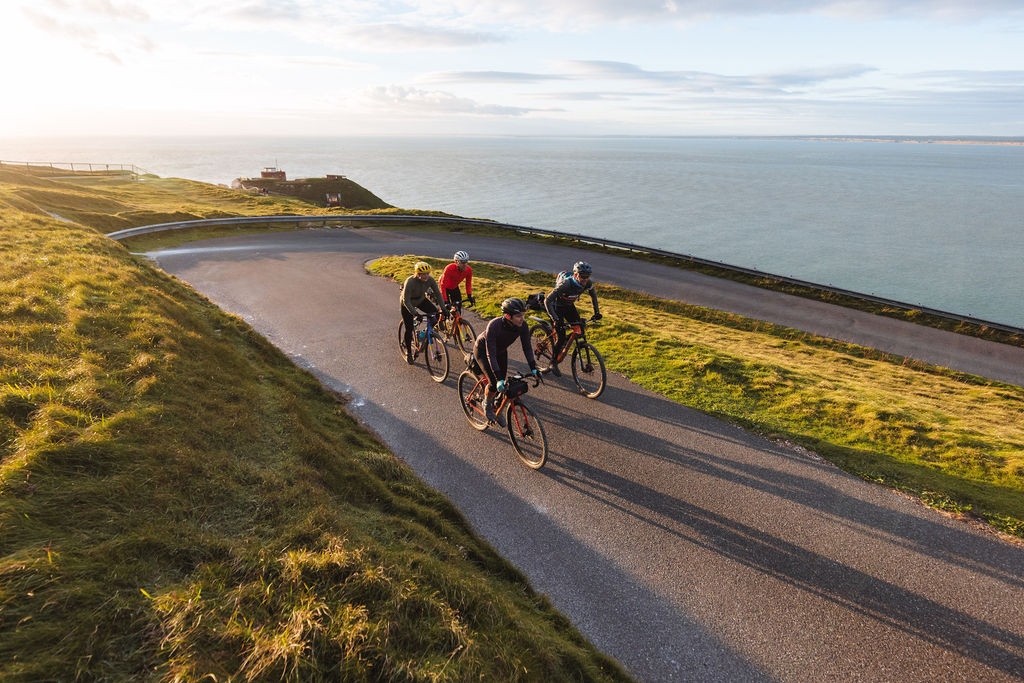 ADVNTR.cc tweet media