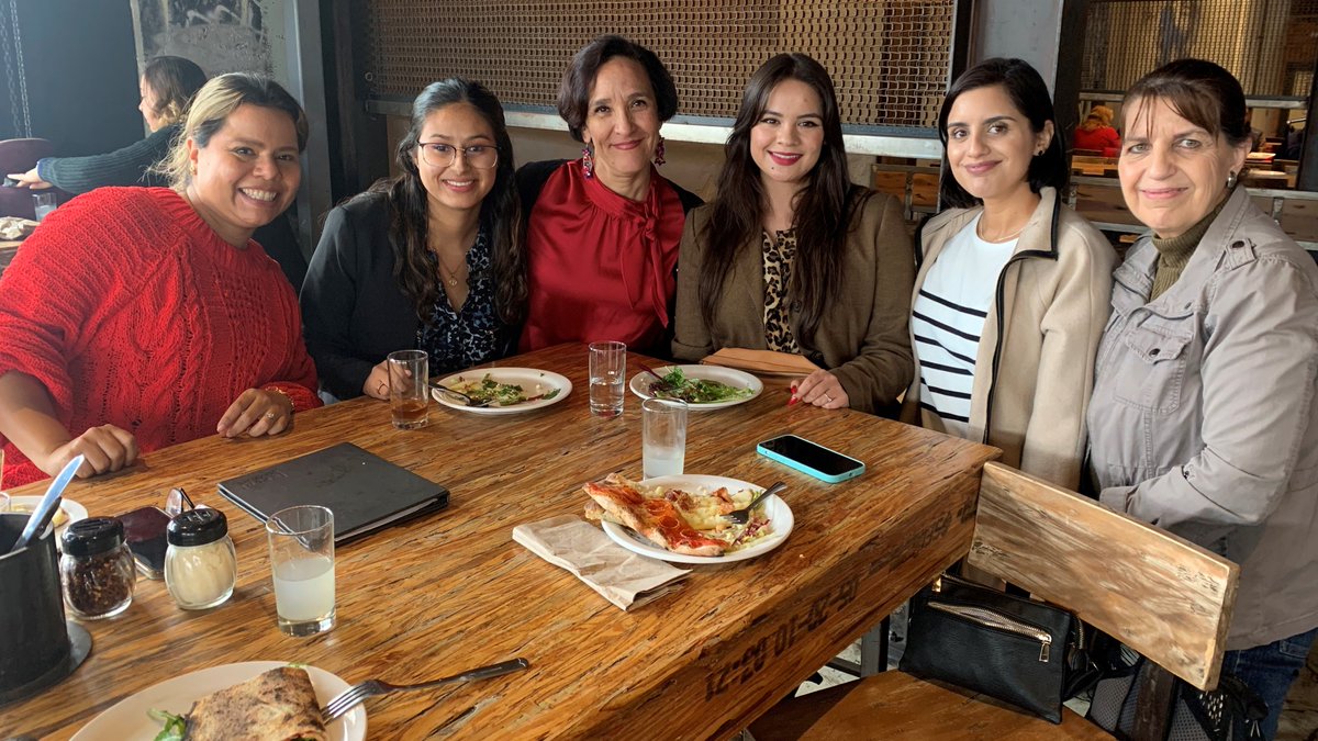 PIQEUSA's tweet photo. Last week, our #PIQEFamily celebrated the work & partnerships that have made the #SanDiegoLatinoHealthCoalition a success!🎉
Grateful to be part of the effort to keep our families #healthy & thriving! 💙💪
@chicanofed @cityheightscdc @BLCI @RealityChangers @ChavezClubsSD https://t.co/cv7JWvH8a8