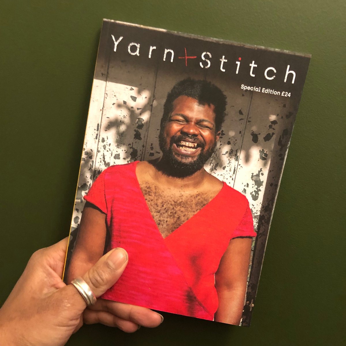 Pre-orders for Yarn + Stitch magazine close on Wed (15 Dec). Pre-order your copy now
yarningham.co.uk/product-page/y…
#yarningham #YarnAndStitchMagazine #BlackLed