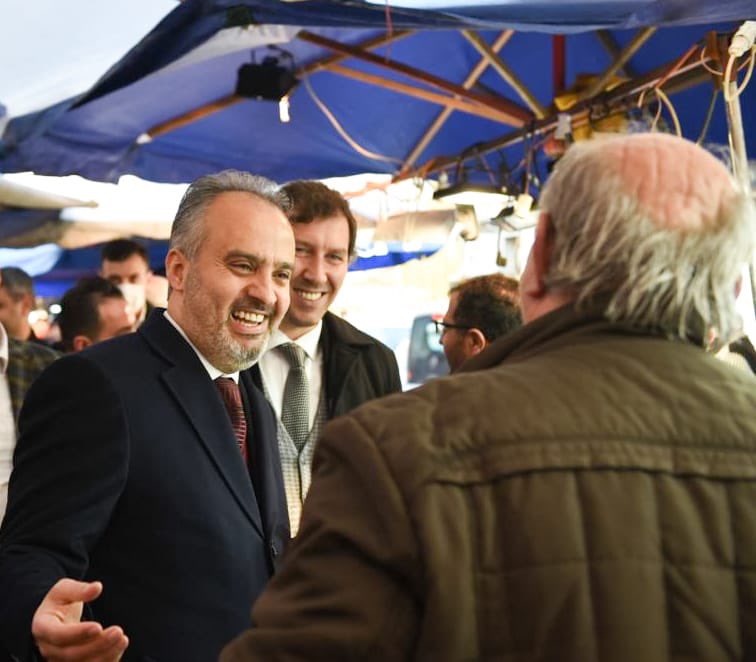 Alinur Aktaş